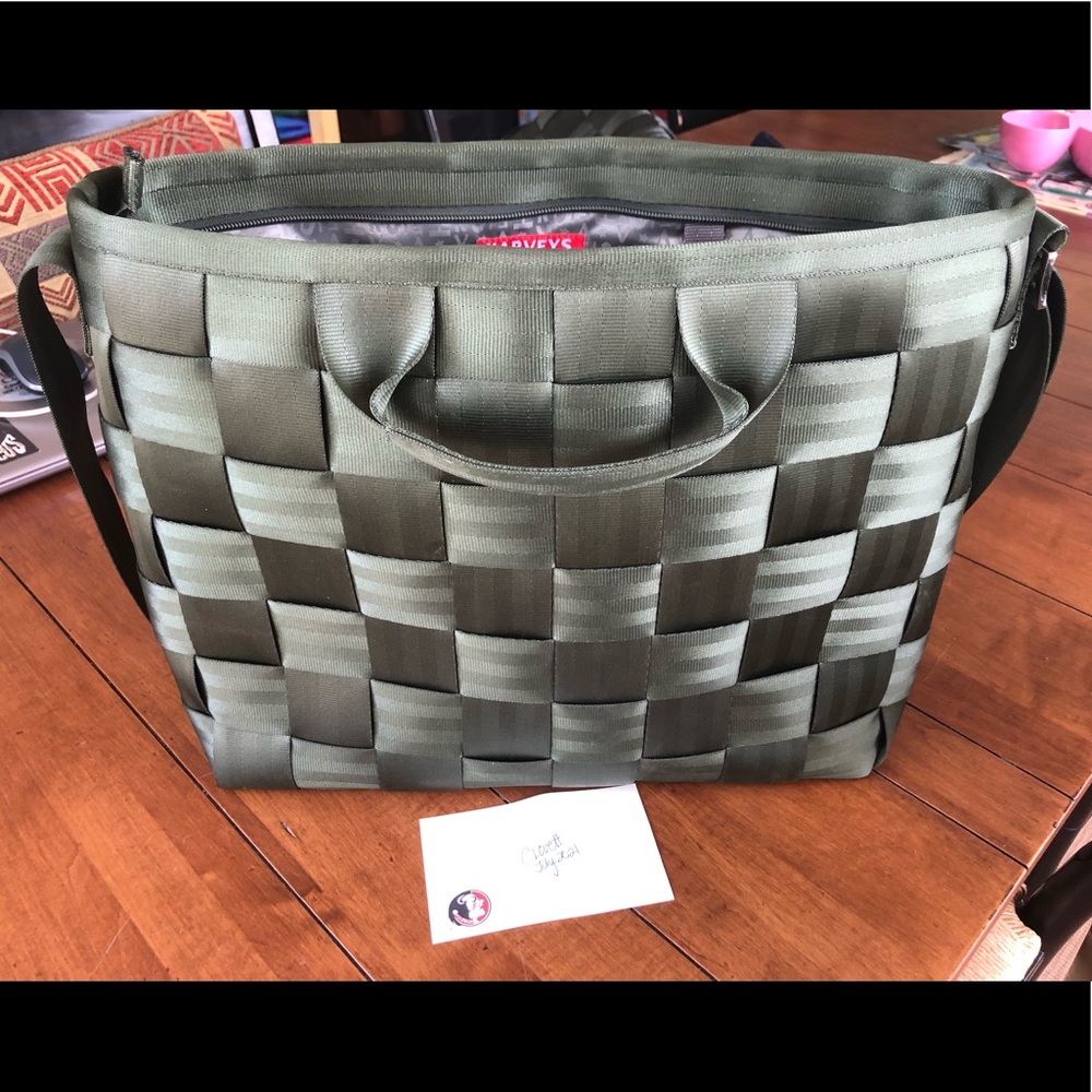 Harveys Army computer bag